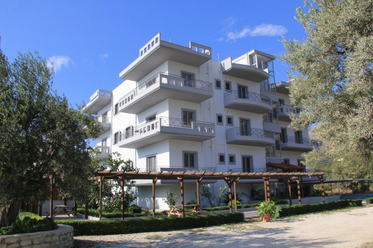 Vila Hadhri บอร์ช ภายนอก รูปภาพ